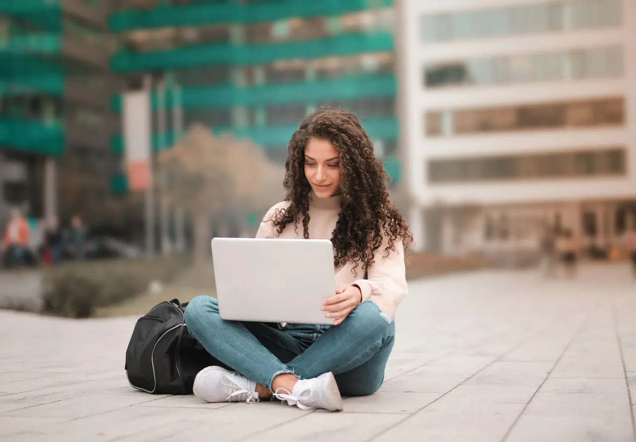 Student with laptop
